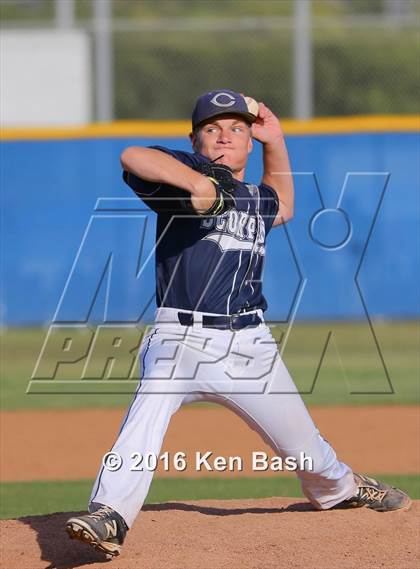 Thumbnail 2 in Oak Park @ Camarillo photogallery.