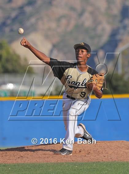 Thumbnail 1 in Oak Park @ Camarillo photogallery.