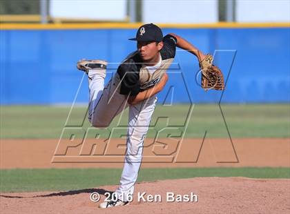 Thumbnail 3 in Oak Park @ Camarillo photogallery.
