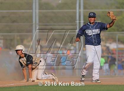 Thumbnail 2 in Oak Park @ Camarillo photogallery.