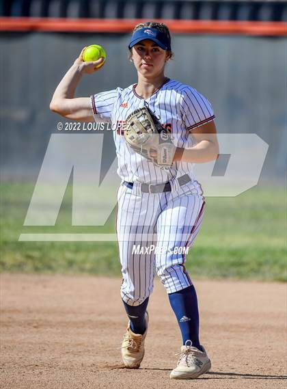 Thumbnail 3 in Upland @ Roosevelt (CIF SS DIV 1 Playoff) photogallery.