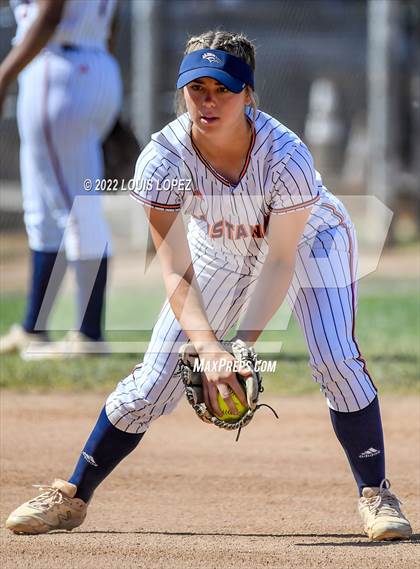 Thumbnail 3 in Upland @ Roosevelt (CIF SS DIV 1 Playoff) photogallery.