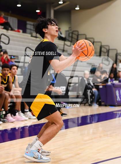 Thumbnail 3 in Mission Bay vs. Archbishop Alter (The Holiday Classic 2022) photogallery.
