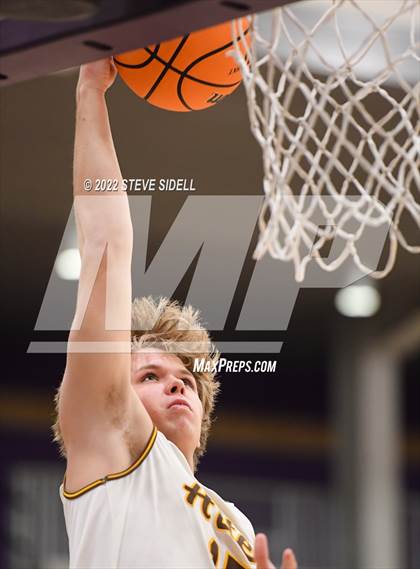 Thumbnail 2 in Mission Bay vs. Archbishop Alter (The Holiday Classic 2022) photogallery.