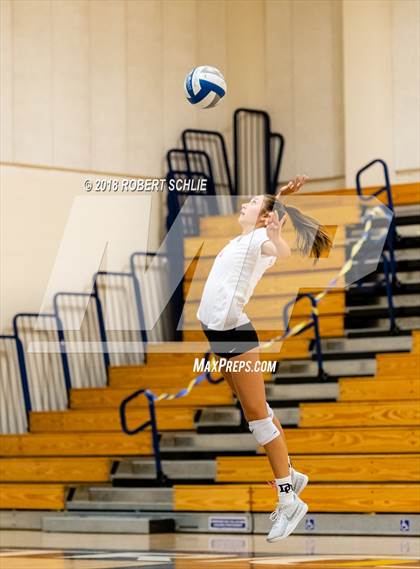 Thumbnail 2 in Del Oro @ Oak Ridge photogallery.
