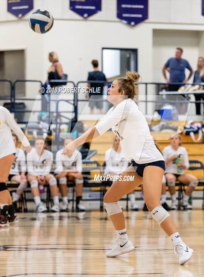 Thumbnail 2 in Del Oro @ Oak Ridge photogallery.