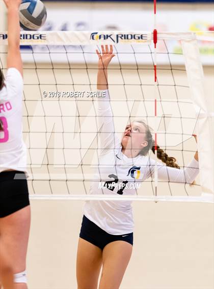 Thumbnail 3 in Del Oro @ Oak Ridge photogallery.
