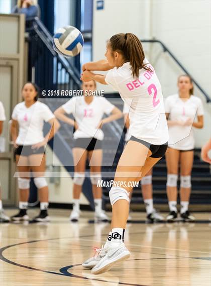 Thumbnail 2 in Del Oro @ Oak Ridge photogallery.