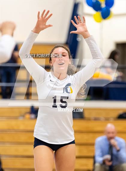 Thumbnail 2 in Del Oro @ Oak Ridge photogallery.