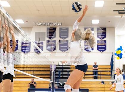 Thumbnail 1 in Del Oro @ Oak Ridge photogallery.