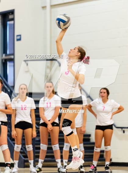 Thumbnail 2 in Del Oro @ Oak Ridge photogallery.