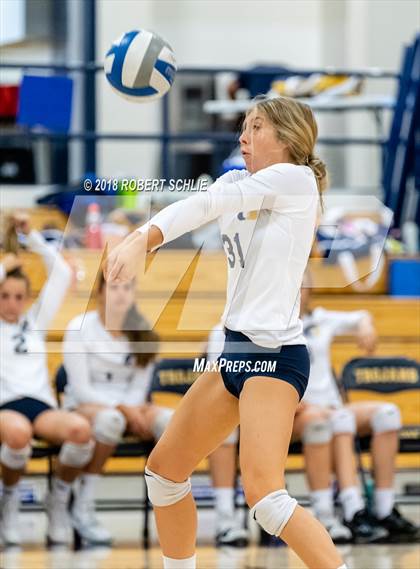 Thumbnail 2 in Del Oro @ Oak Ridge photogallery.