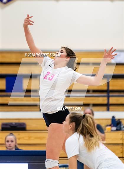 Thumbnail 3 in Del Oro @ Oak Ridge photogallery.
