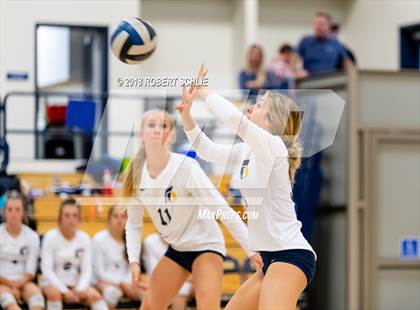 Thumbnail 2 in Del Oro @ Oak Ridge photogallery.