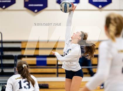 Thumbnail 1 in Del Oro @ Oak Ridge photogallery.