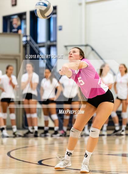Thumbnail 1 in Del Oro @ Oak Ridge photogallery.