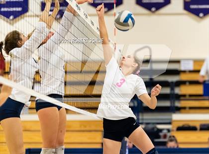 Thumbnail 3 in Del Oro @ Oak Ridge photogallery.