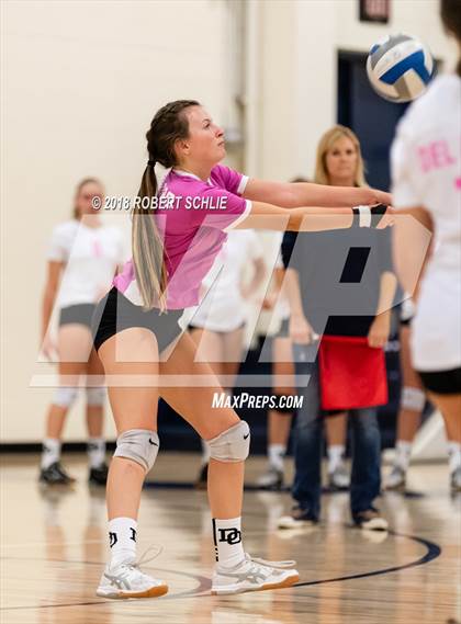 Thumbnail 2 in Del Oro @ Oak Ridge photogallery.