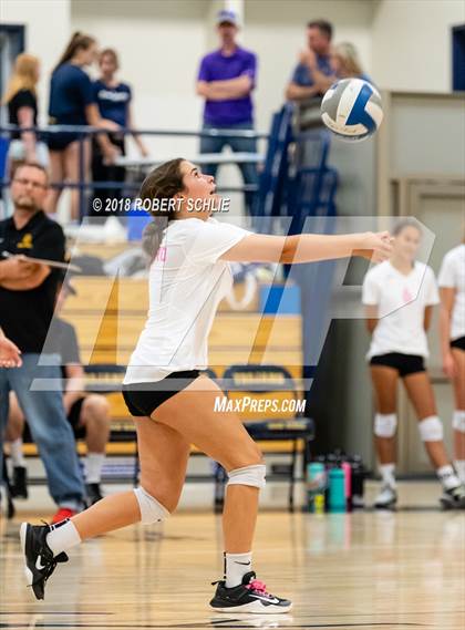 Thumbnail 2 in Del Oro @ Oak Ridge photogallery.