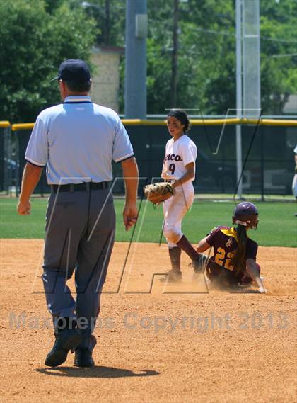 Thumbnail 1 in Deer Park vs Cinco Ranch (UIL 5A Regional Semifinal)   photogallery.