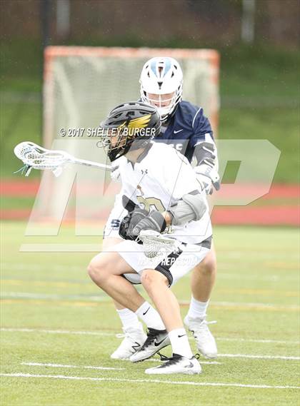 Thumbnail 3 in Staples @ Trumbull photogallery.