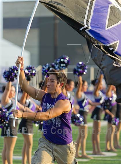 Thumbnail 2 in MacArthur @ Warren photogallery.