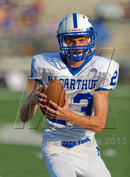Thumbnail 3 in MacArthur @ Warren photogallery.