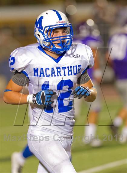 Thumbnail 1 in MacArthur @ Warren photogallery.