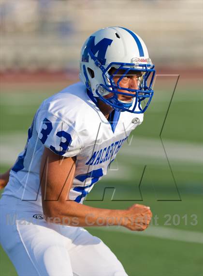Thumbnail 2 in MacArthur @ Warren photogallery.