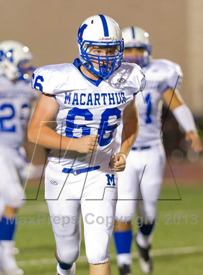 Thumbnail 1 in MacArthur @ Warren photogallery.