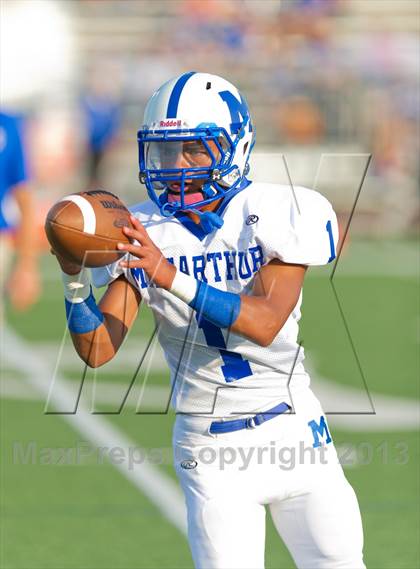 Thumbnail 3 in MacArthur @ Warren photogallery.