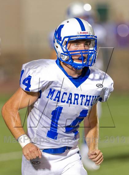Thumbnail 2 in MacArthur @ Warren photogallery.