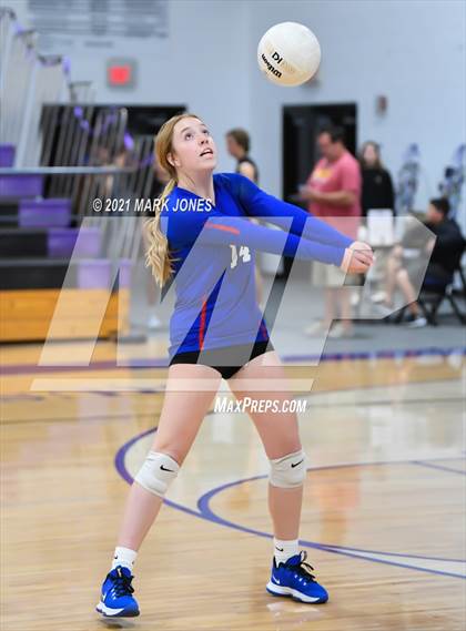 Thumbnail 2 in Camp Verde @ Northwest Christian (Senior Night) photogallery.