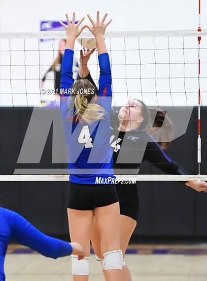 Thumbnail 3 in Camp Verde @ Northwest Christian (Senior Night) photogallery.
