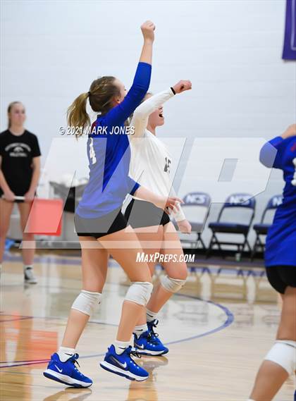 Thumbnail 1 in Camp Verde @ Northwest Christian (Senior Night) photogallery.
