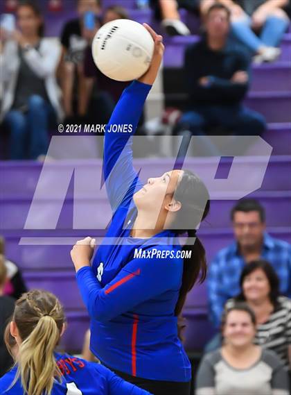 Thumbnail 3 in Camp Verde @ Northwest Christian (Senior Night) photogallery.