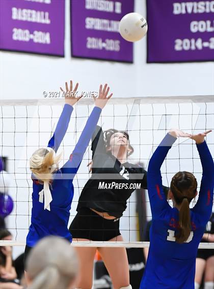 Thumbnail 1 in Camp Verde @ Northwest Christian (Senior Night) photogallery.