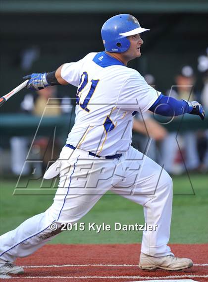 Thumbnail 2 in Archer City vs Dodd City (UIL 2A Region 2 Area) photogallery.
