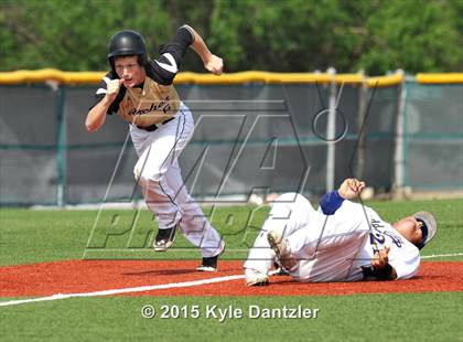 Thumbnail 1 in Archer City vs Dodd City (UIL 2A Region 2 Area) photogallery.