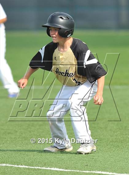 Thumbnail 2 in Archer City vs Dodd City (UIL 2A Region 2 Area) photogallery.