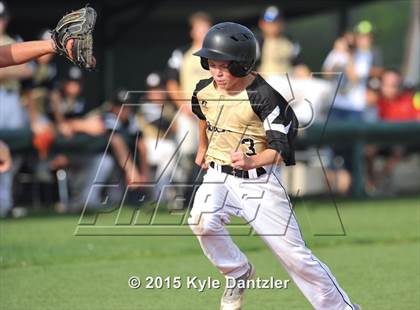 Thumbnail 3 in Archer City vs Dodd City (UIL 2A Region 2 Area) photogallery.