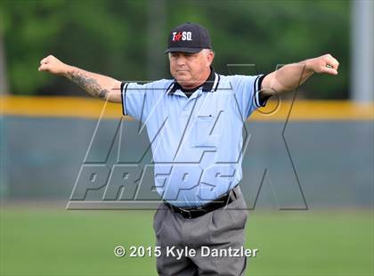Thumbnail 1 in Archer City vs Dodd City (UIL 2A Region 2 Area) photogallery.