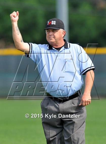 Thumbnail 2 in Archer City vs Dodd City (UIL 2A Region 2 Area) photogallery.