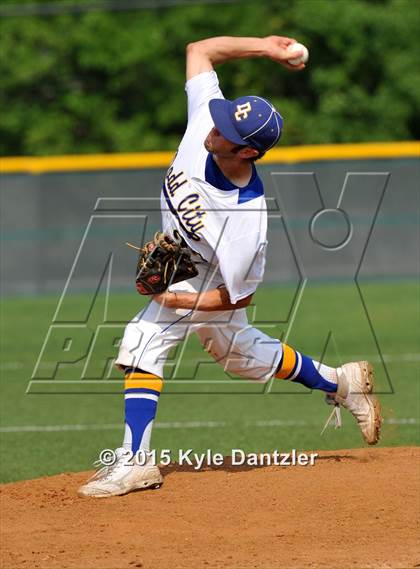 Thumbnail 2 in Archer City vs Dodd City (UIL 2A Region 2 Area) photogallery.