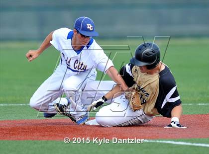 Thumbnail 1 in Archer City vs Dodd City (UIL 2A Region 2 Area) photogallery.