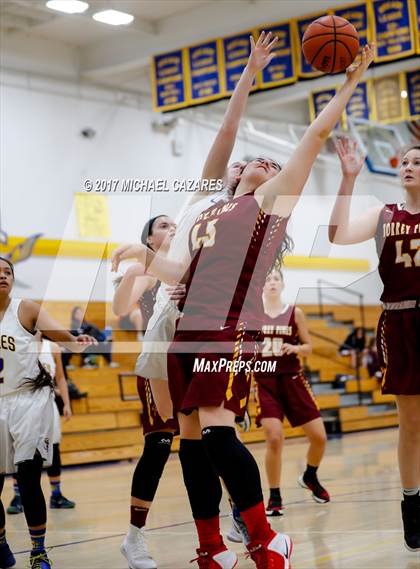 Thumbnail 2 in Torrey Pines @ San Pasqual (Tip-Off Classic) photogallery.