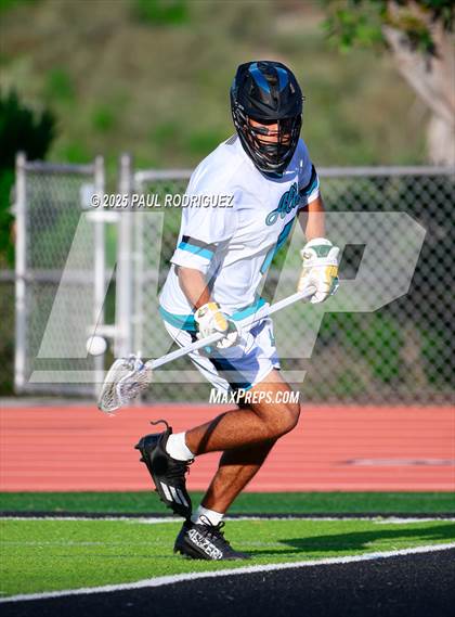 Thumbnail 2 in San Clemente vs Aliso Niguel (CIF-SS D2 Semifinal) photogallery.