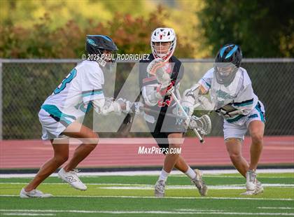 Thumbnail 3 in San Clemente vs Aliso Niguel (CIF-SS D2 Semifinal) photogallery.