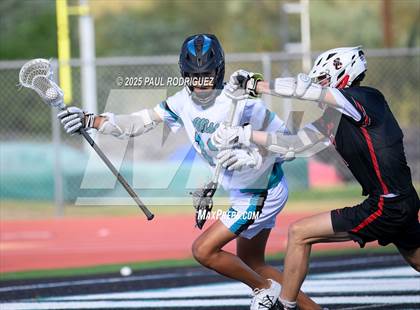 Thumbnail 2 in San Clemente vs Aliso Niguel (CIF-SS D2 Semifinal) photogallery.