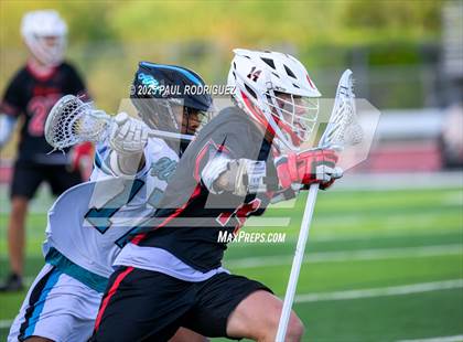 Thumbnail 2 in San Clemente vs Aliso Niguel (CIF-SS D2 Semifinal) photogallery.